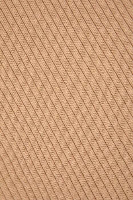 пуловер  кэжуал стиля с лицевой стороны