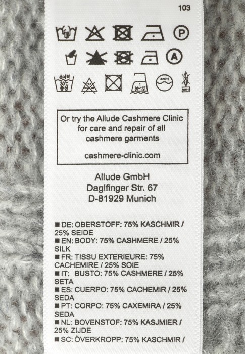 пуловер  на сезон этого года фотография