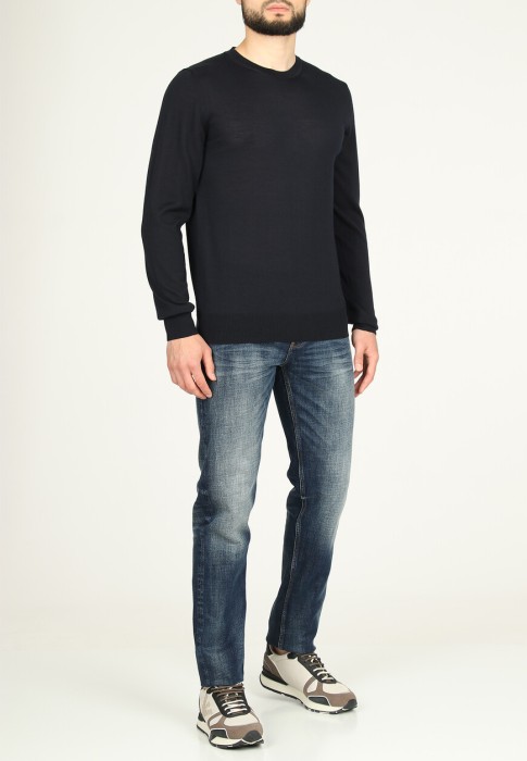 пуловер  по цене 29330 руб вид справа