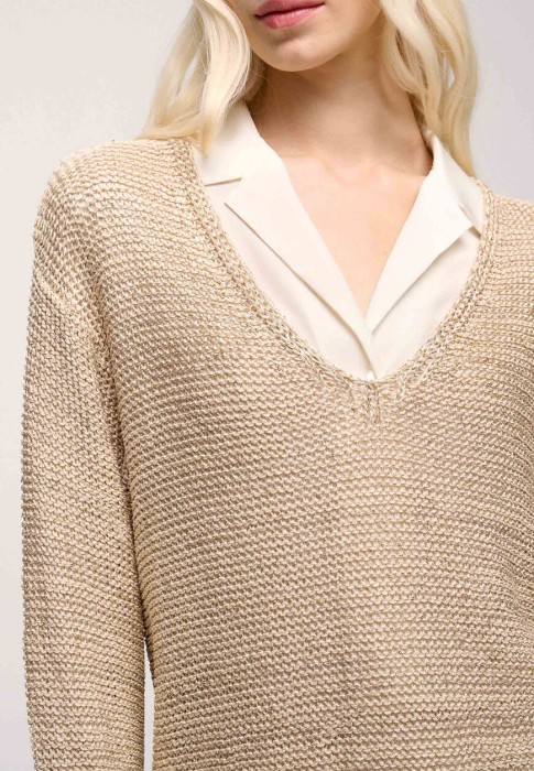 пуловер  из проверенных материалов спереди