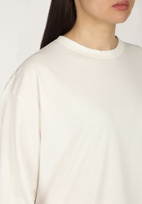 пуловер  из италии вид сбоку