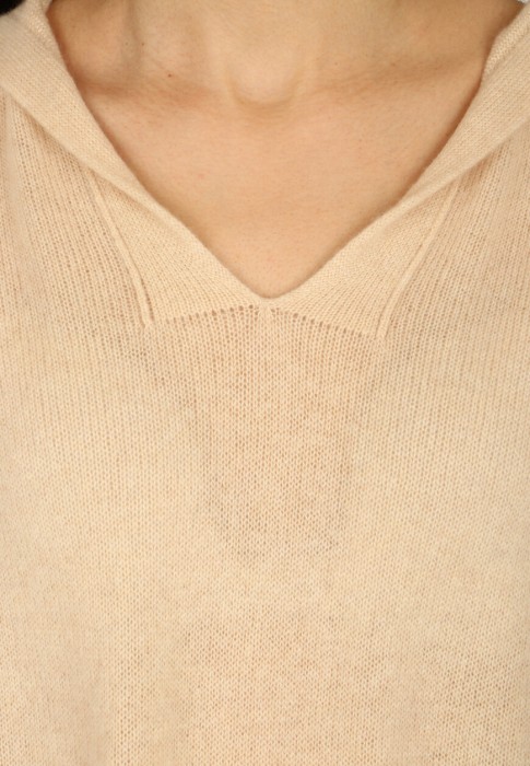 пуловер  из проверенных материалов спереди