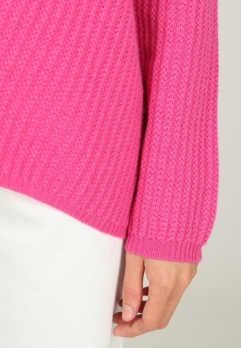 пуловер  из проверенных материалов спереди