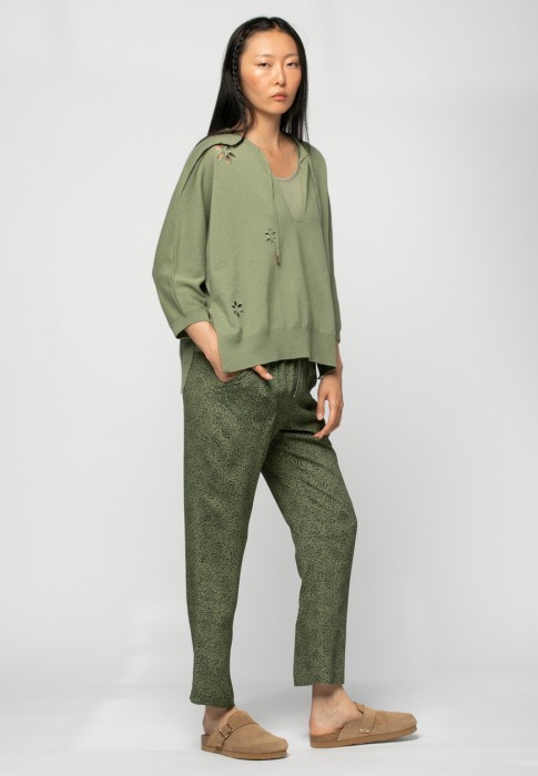 пуловер  из италии вид сбоку