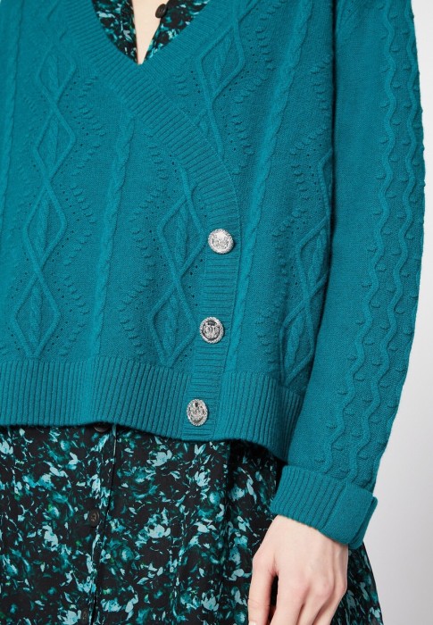 пуловер  из италии вид сбоку