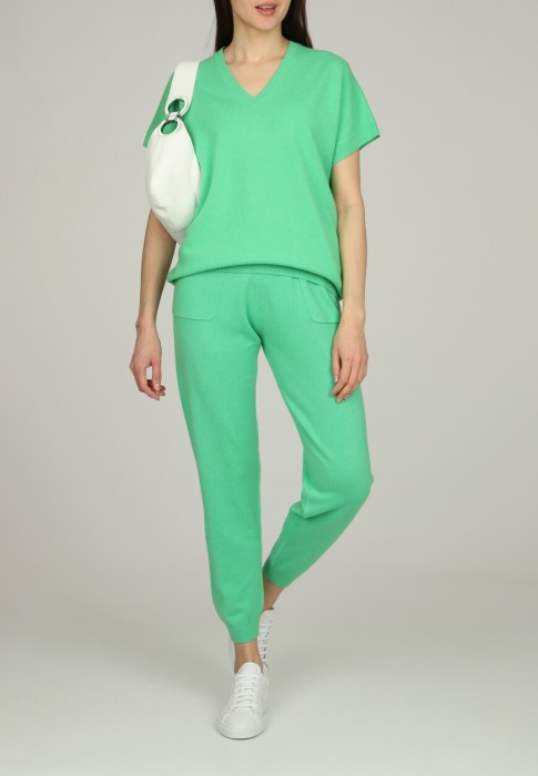 пуловер  по цене 30730 руб вид справа