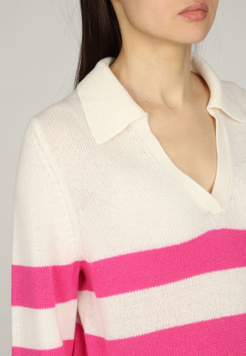 Товар розового цвета с внутренней стороны