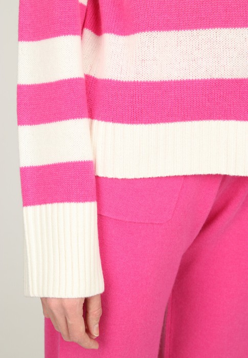 пуловер  из проверенных материалов спереди