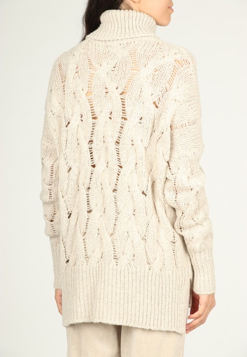 пуловер  из италии вид сбоку