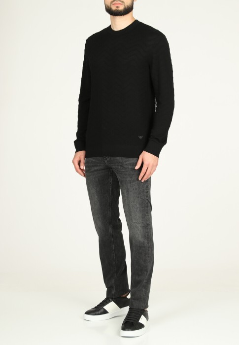 пуловер  от бренда emporio armani вид слева