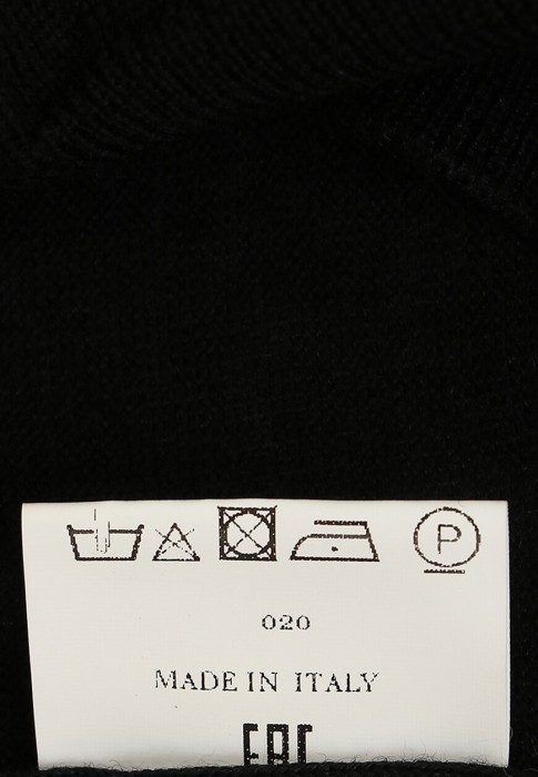 пуловер  универсального стиля с лицевой стороны