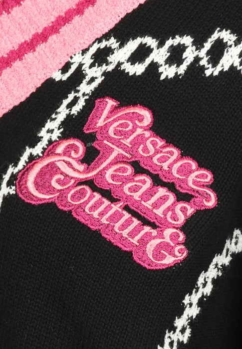 пуловер  универсального стиля с лицевой стороны