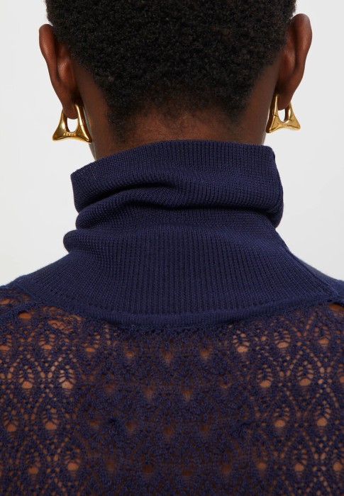 пуловер  из проверенных материалов спереди