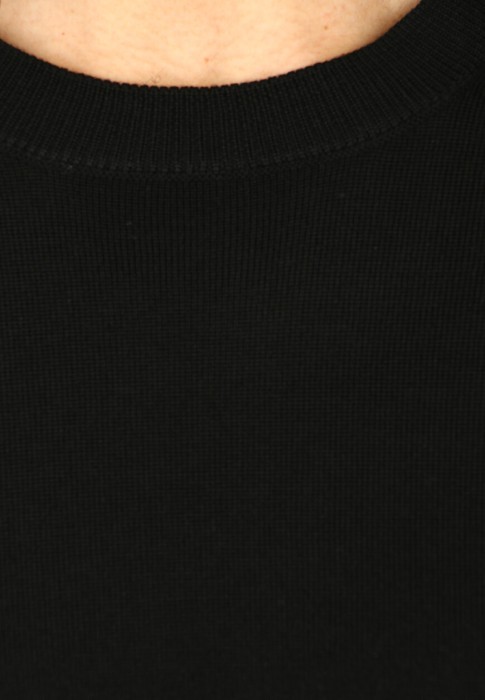 пуловер  из проверенных материалов спереди