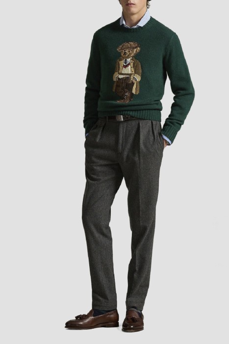 Товар зеленого цвета с внутренней стороны