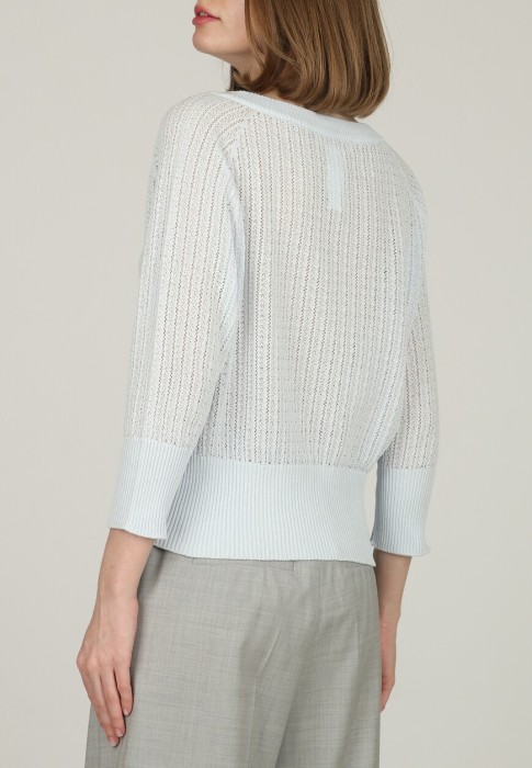 Товар голубого цвета с внутренней стороны