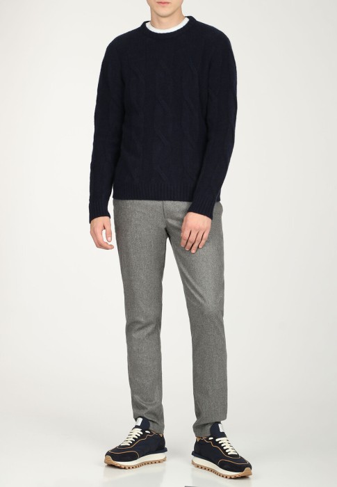 пуловер  от бренда eleventy вид слева