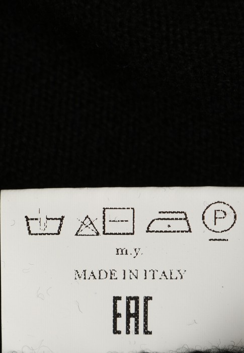 пуловер  универсального стиля с лицевой стороны