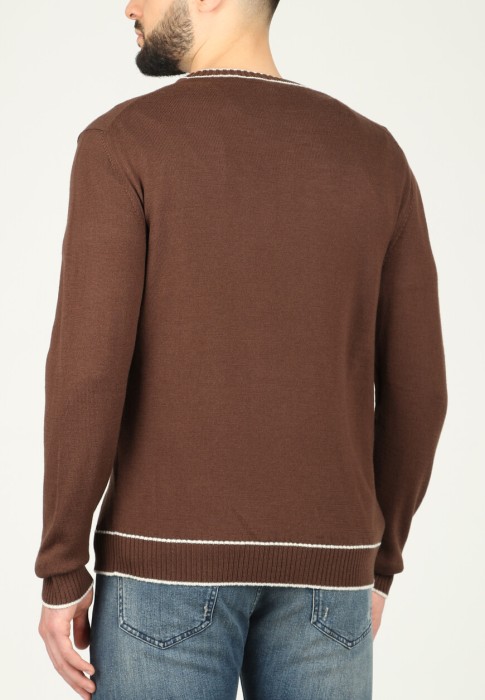 пуловер  из италии вид сбоку