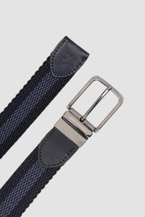 Товар синего цвета с внутренней стороны