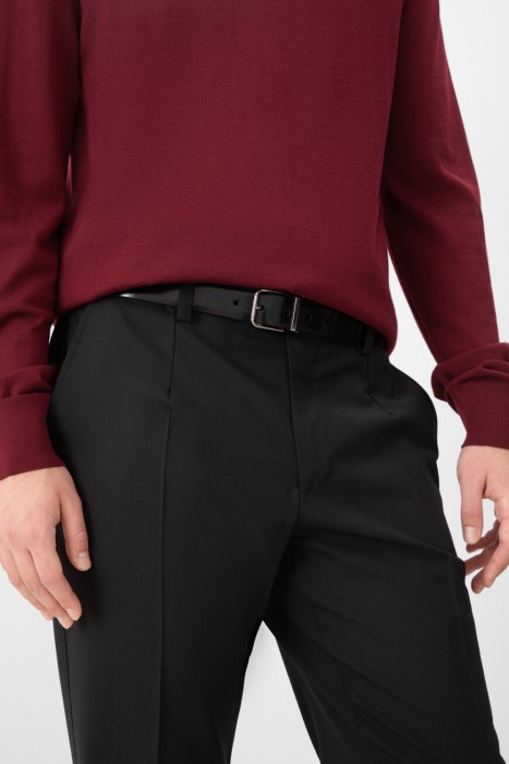 ремень  от бренда dolce & gabbana вид слева