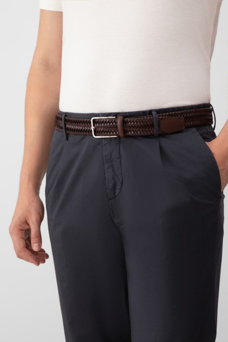 ремень  от бренда corneliani вид слева