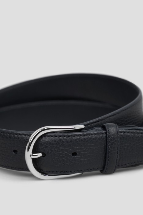 ремень  от бренда brioni вид слева