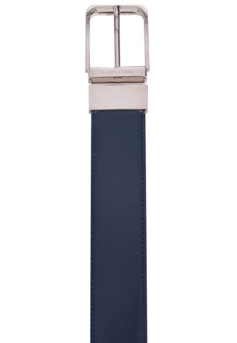 Товар синего цвета с внутренней стороны