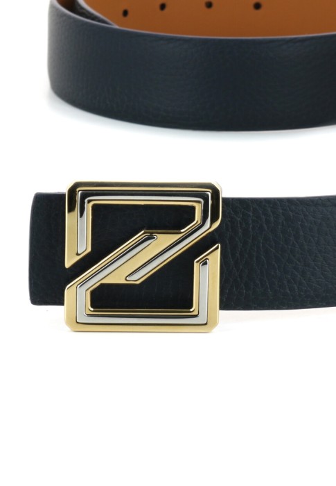 ремень  от бренда zilli вид слева