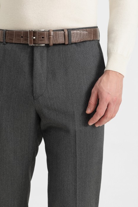 ремень  от бренда bardini вид слева