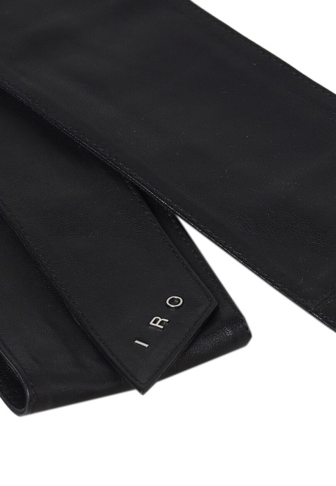 ремень  от бренда iro вид слева