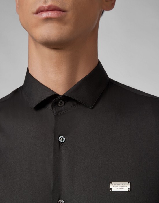 рубашка классическая  из проверенных материалов спереди