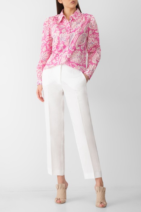 Товар розового цвета с внутренней стороны