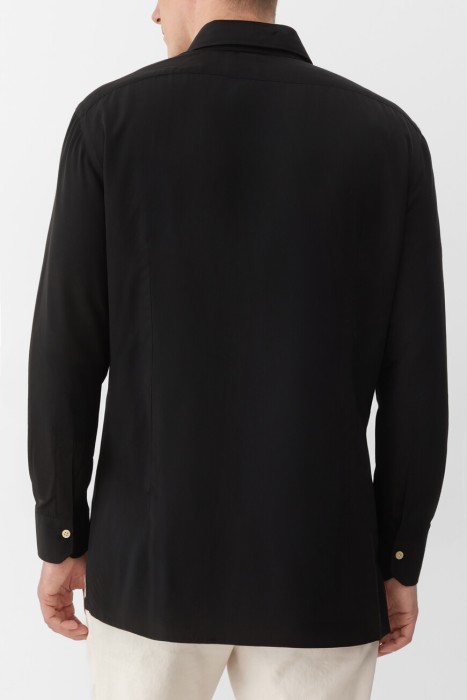 рубашка  модель «нерано» (`nerano`) от бренда kiton вид слева