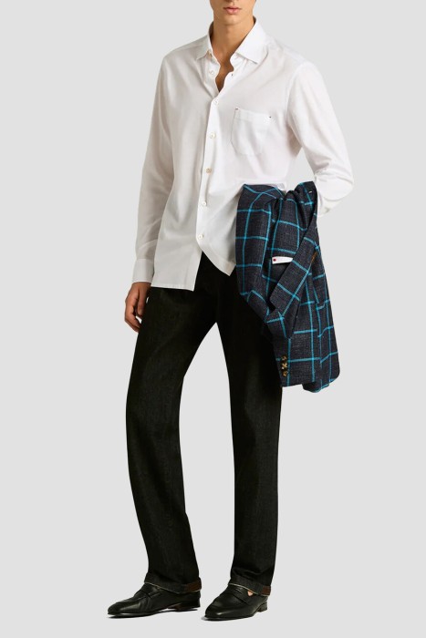 Товар белого цвета с внутренней стороны