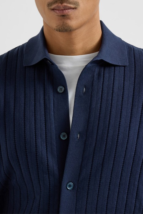 рубашка-поло  из италии вид сбоку