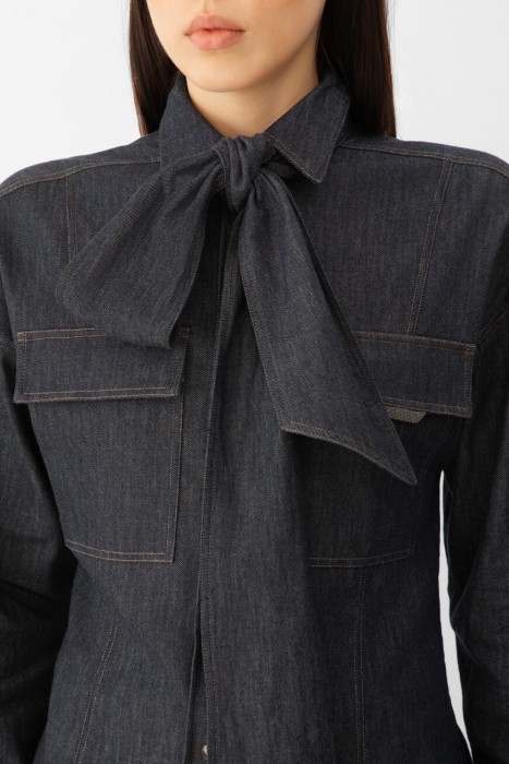 рубашка  из италии вид сбоку