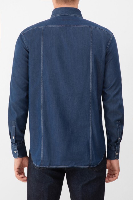 рубашка  по цене 63000 руб вид справа