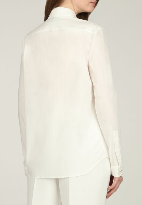 Товар белого цвета с внутренней стороны