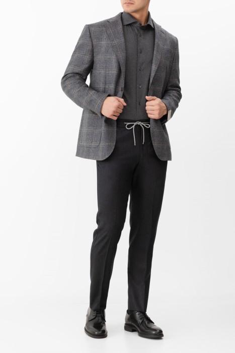 Товар серого цвета с внутренней стороны