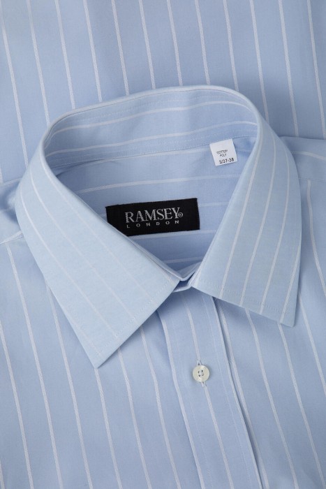 Товар голубого цвета с внутренней стороны