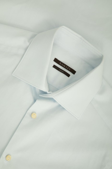 Товар голубого цвета с внутренней стороны