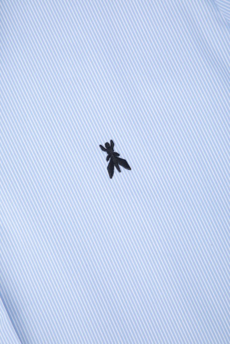 рубашка  универсального стиля с лицевой стороны