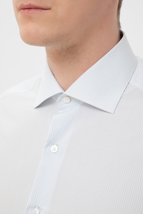 рубашка  из англии вид сбоку