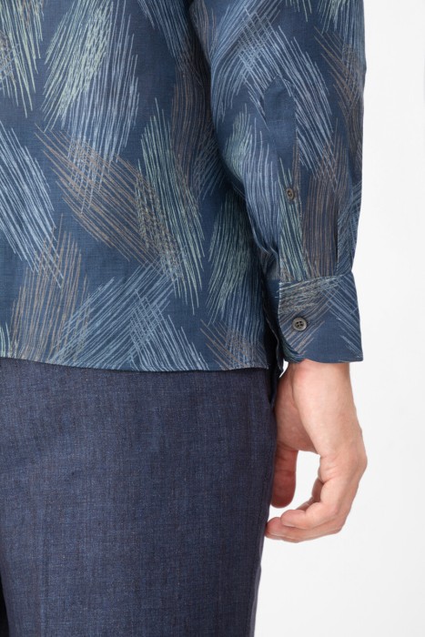 Товар разноцветного цвета с внутренней стороны