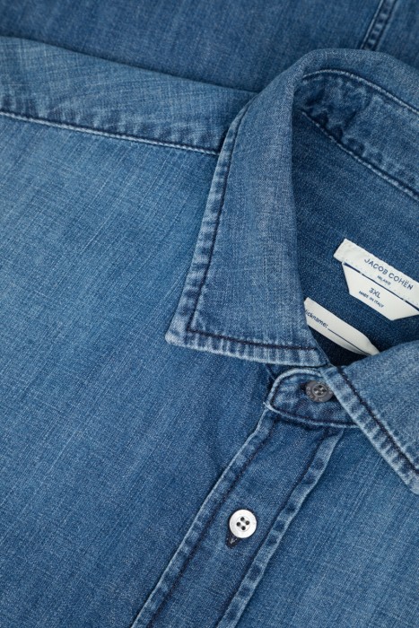 рубашка  универсального стиля с лицевой стороны