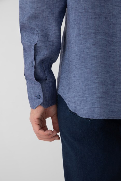 Товар синего цвета с внутренней стороны