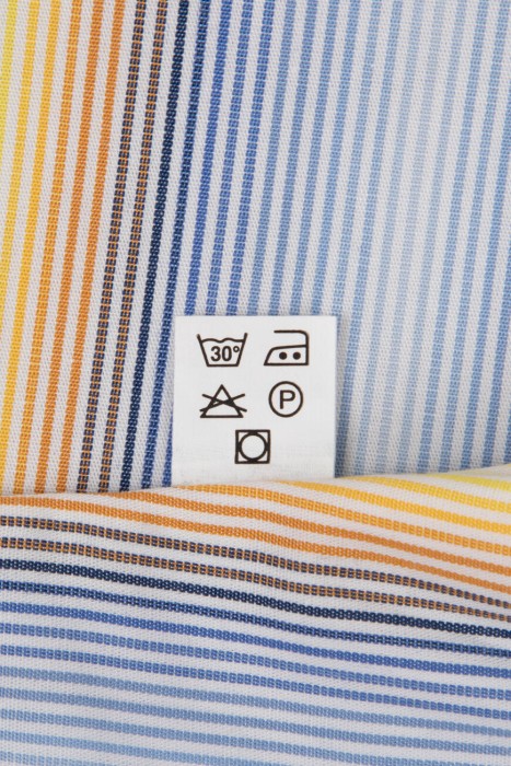 рубашка  универсального стиля с лицевой стороны