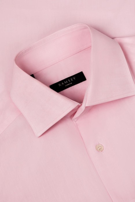 Товар розового цвета с внутренней стороны