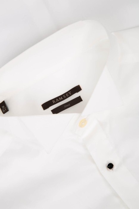 Товар белого цвета с внутренней стороны